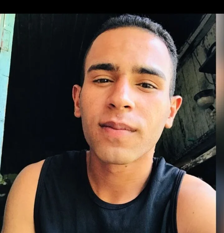 carloscj1998 offline chatrum
