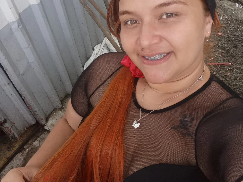 Sopphiiafox's Offline Chat Room