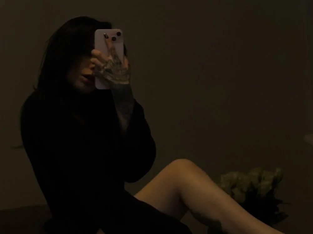 Aaaliceee offline XXX-chat