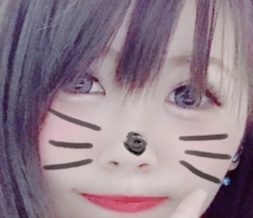 Iroha_00122's Offline Chat Room