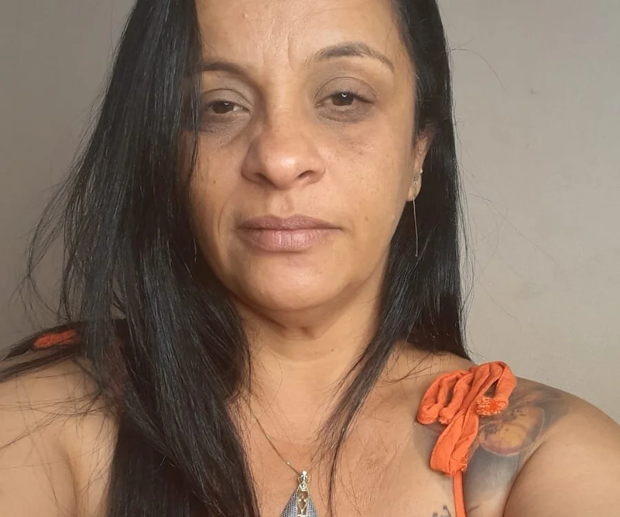 JuliaTatuada19 offline chatrum