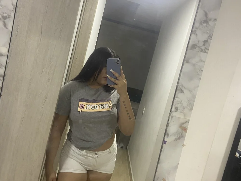 Mishell_Sharman_ 离线XXX聊天