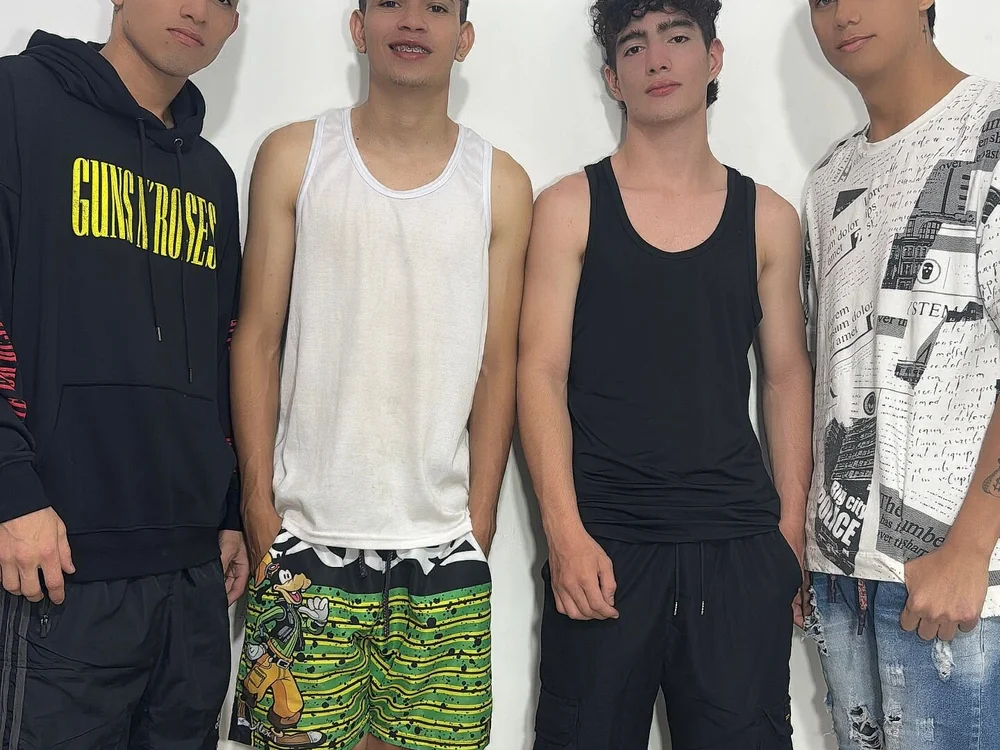 mckensy_sexxx18's Offline XXX Chat