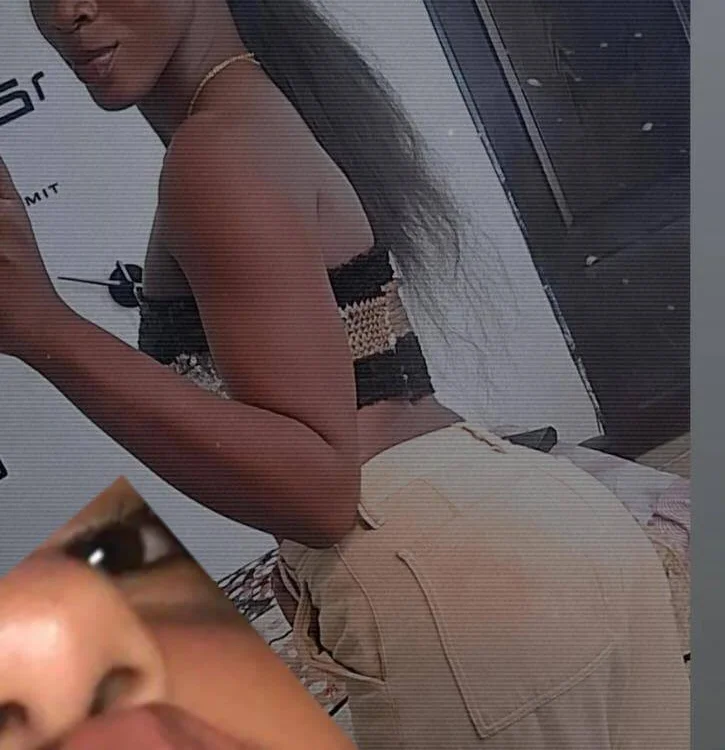 kataleya_blosom Adlı Modelin Çevrimdışı XXX Sohbeti