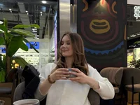 แชท XXX สดของ FoxyyKate