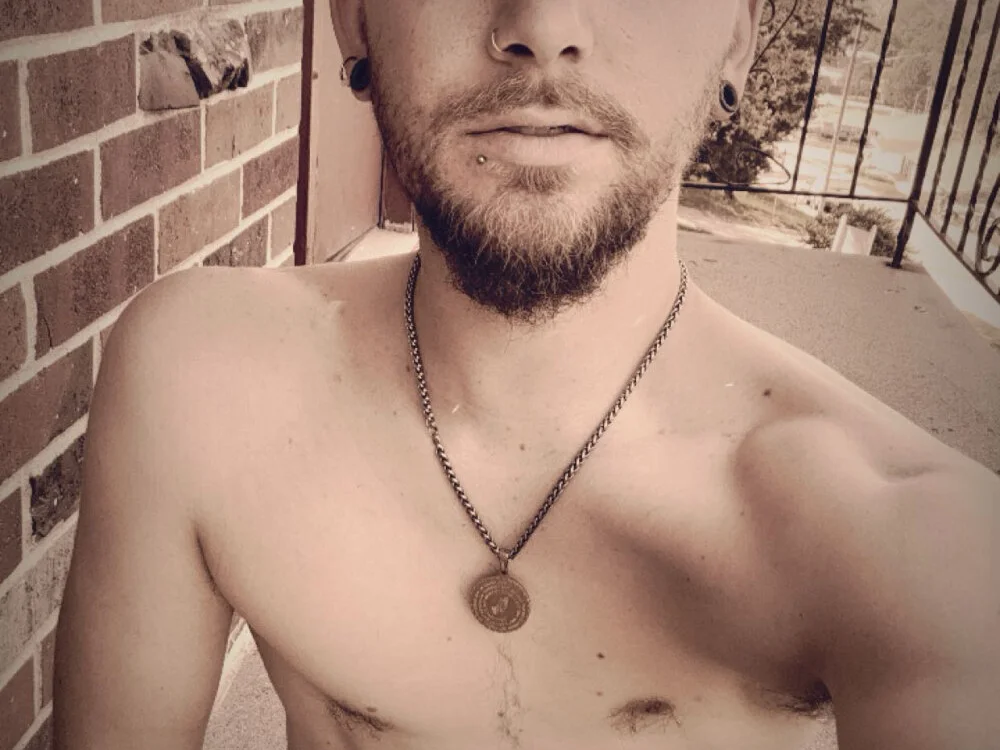 Dr3wg4oh2's Offline XXX Chat