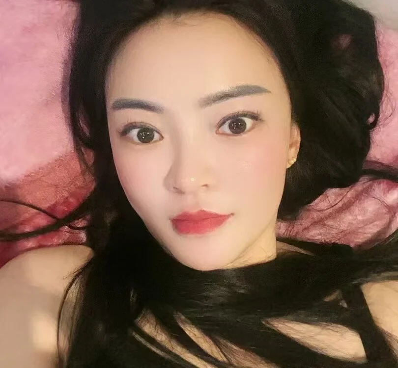 xiaomin-33 offline XXX-chat