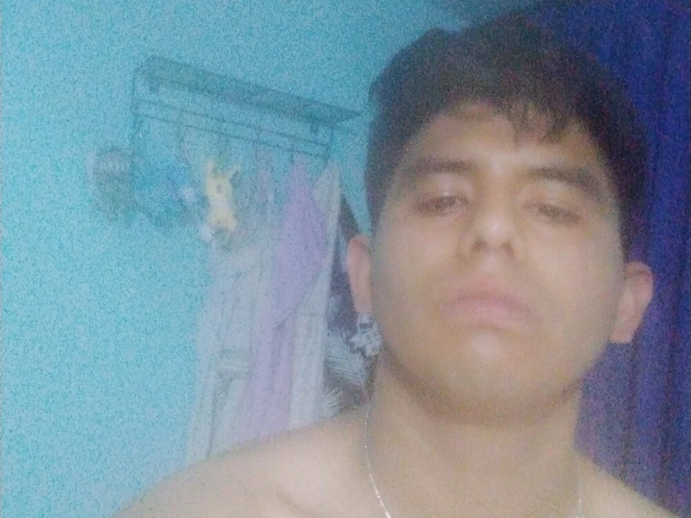 jonzzvergs Chat XXX offline