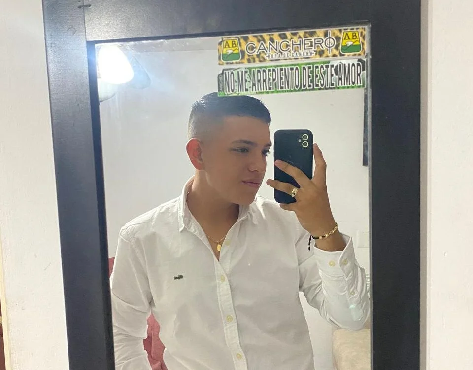 Christian_Henao offline chatrum