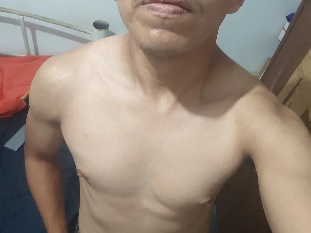 Offline XXX chat modela ELI_TICANTE