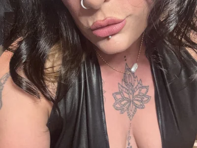 Itsivybelle_filthymilfuk - mistresses
