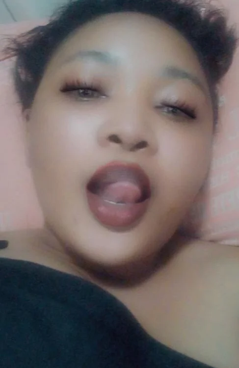 CandledLuxury's Offline XXX Chat