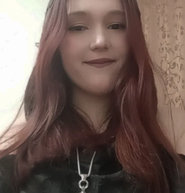 MollyTheLolly offline chatrum