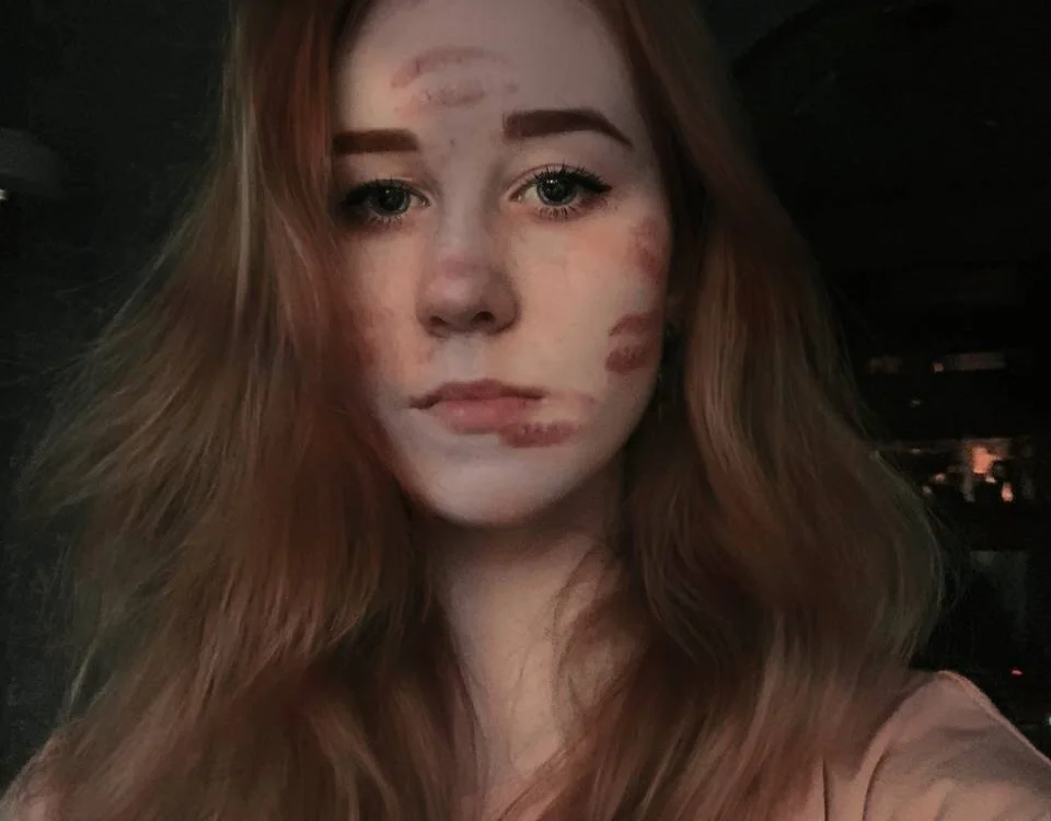 LizbethKings' Offline XXX Chat
