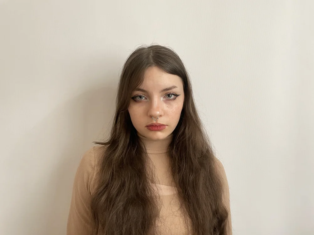MathildaAnslow's Offline Chat Room