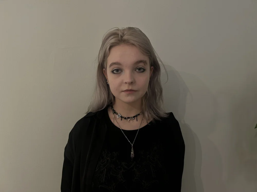 GladysGoodrich offline chatrum