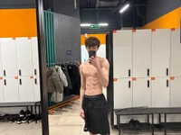 EdwardHogan's webcam live show