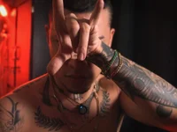 Model AlphaMasterXxx