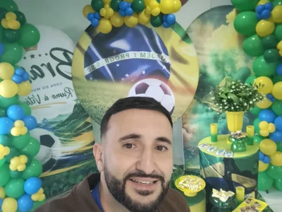 Brunozintrem Male Footjob Strip Webcam