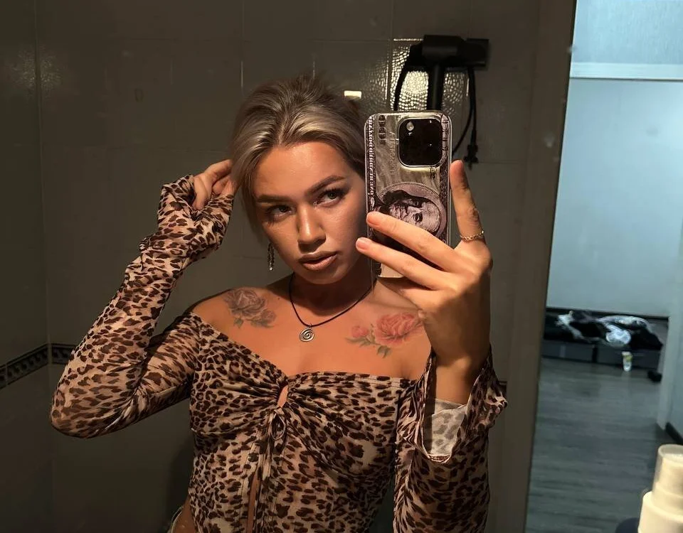 Offline chatovací místnost KendraHartley