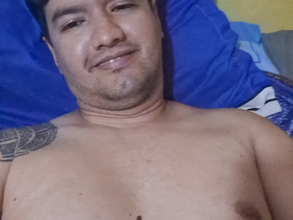 Carlos28enmanuel offline chatrum