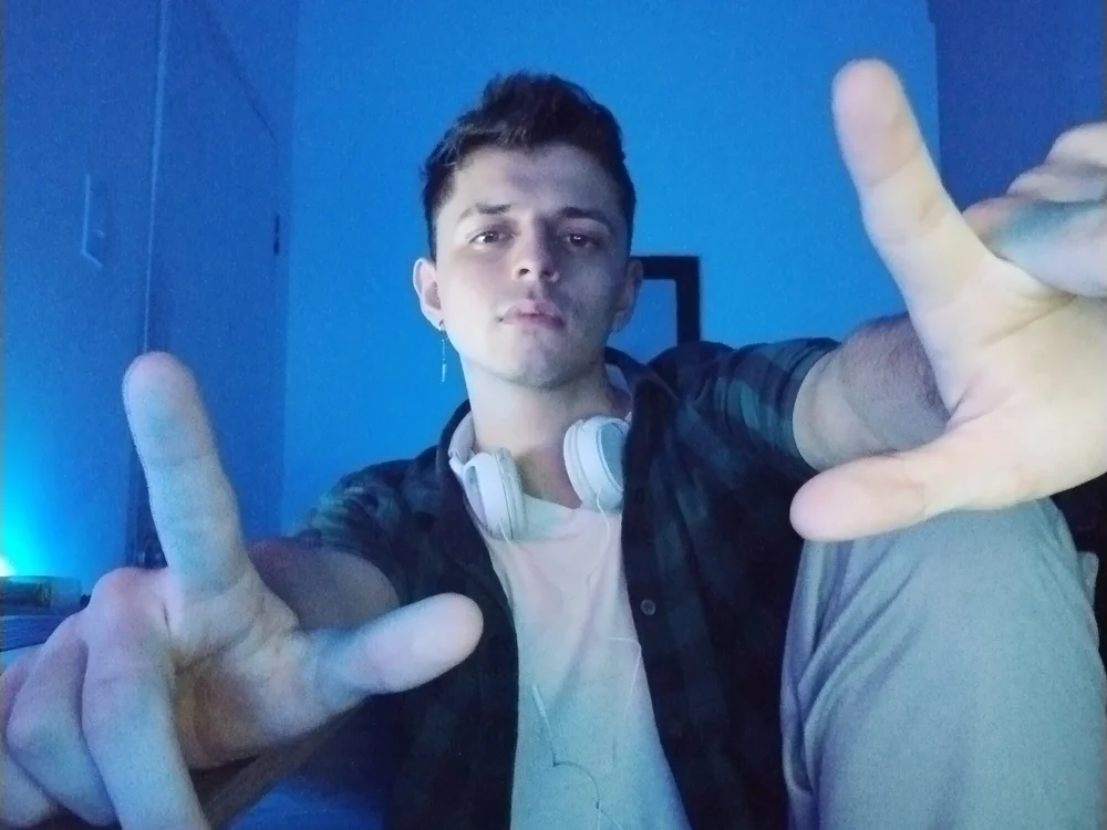 fox_of_greed offline chatrum