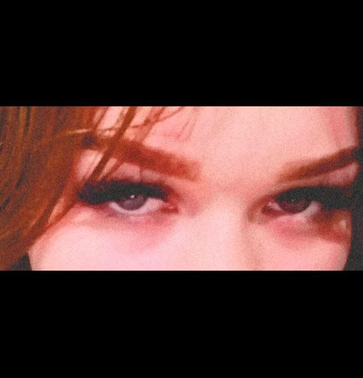 دردشة Lovly_Vixen الجنسية دون اتصال