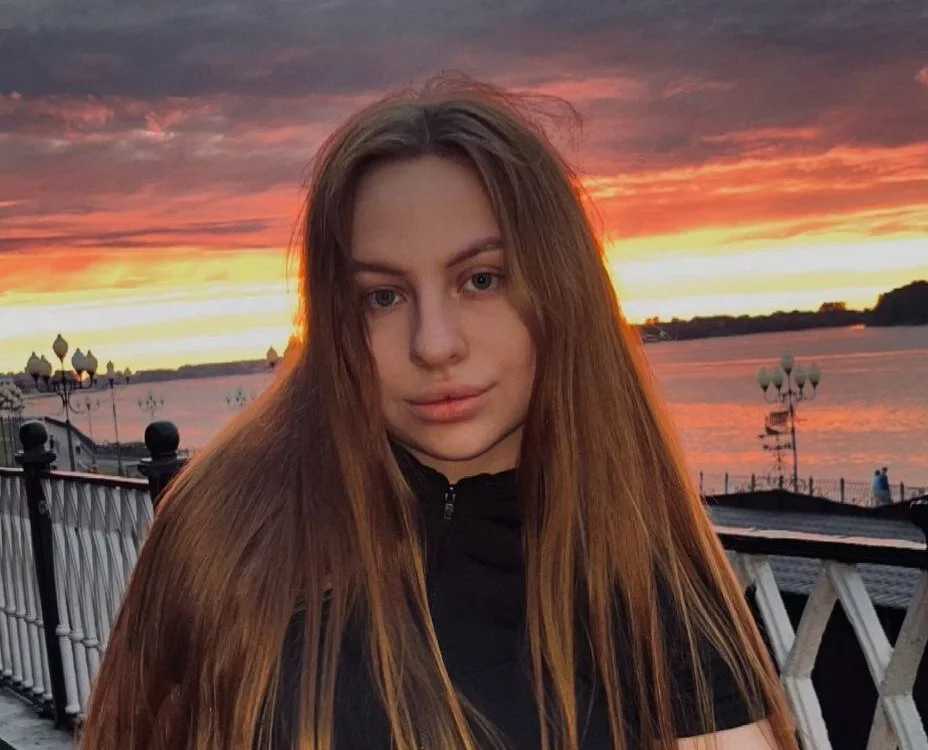 OdelynaBuys' Offline XXX Chat