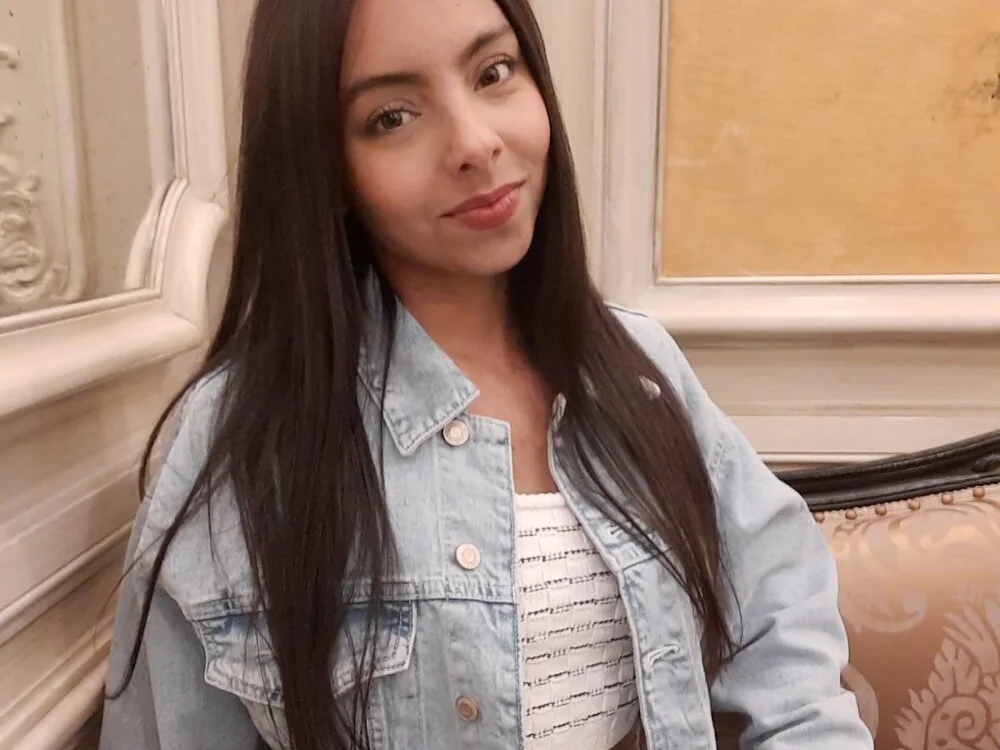 Selena_v Chat XXX offline