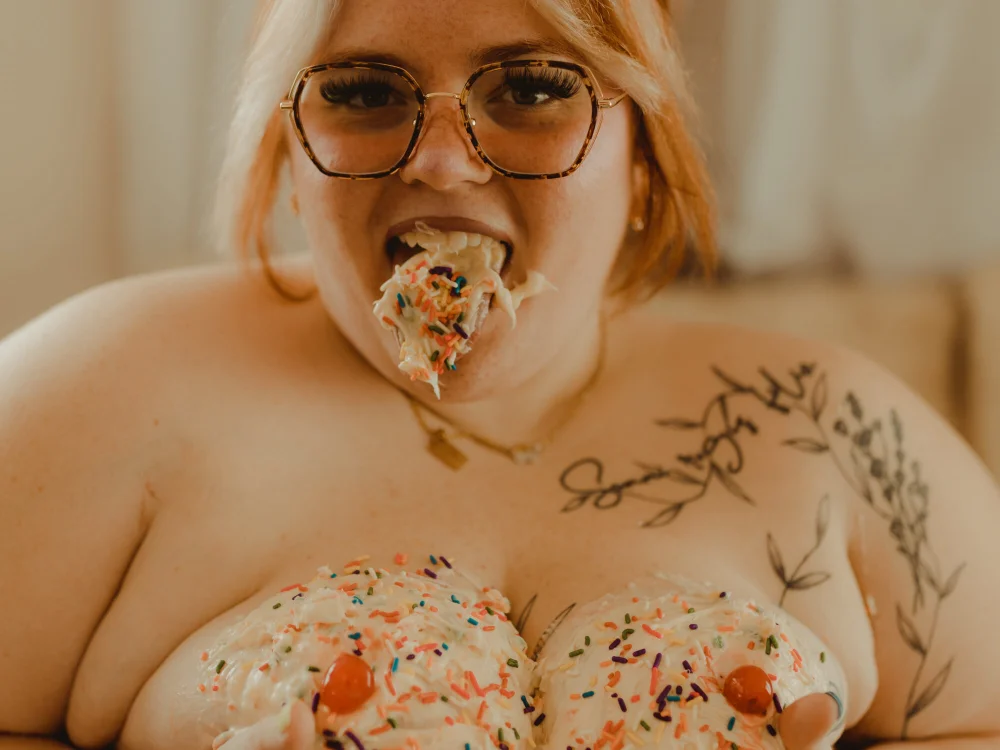 ห้องแ ชทออฟไลน์ของ Yafavbbw97