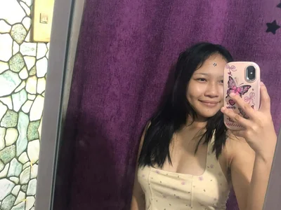 Sexy_AsianPussy Female Toplessteens Free Cam Chat