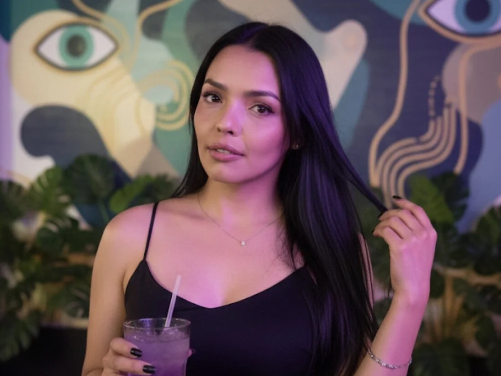 Chatroom XXX hors ligne de LaraDanverss