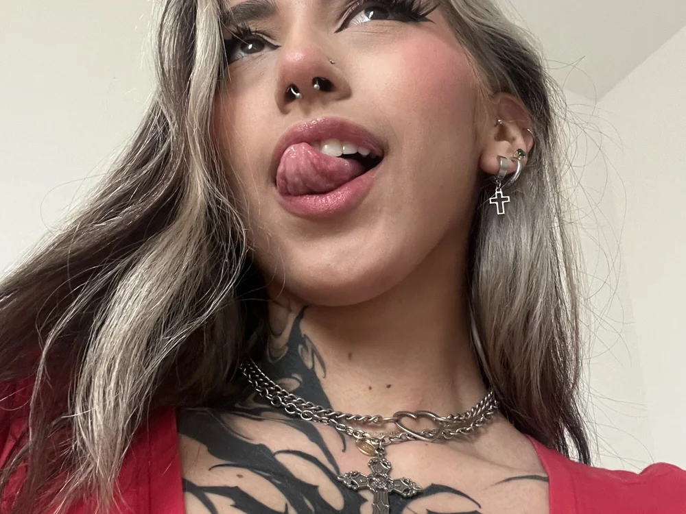 ห้องแชทออฟไลน์ของ Lilithvoxx