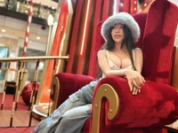 SophiaLiu: онлайн-секс-чат