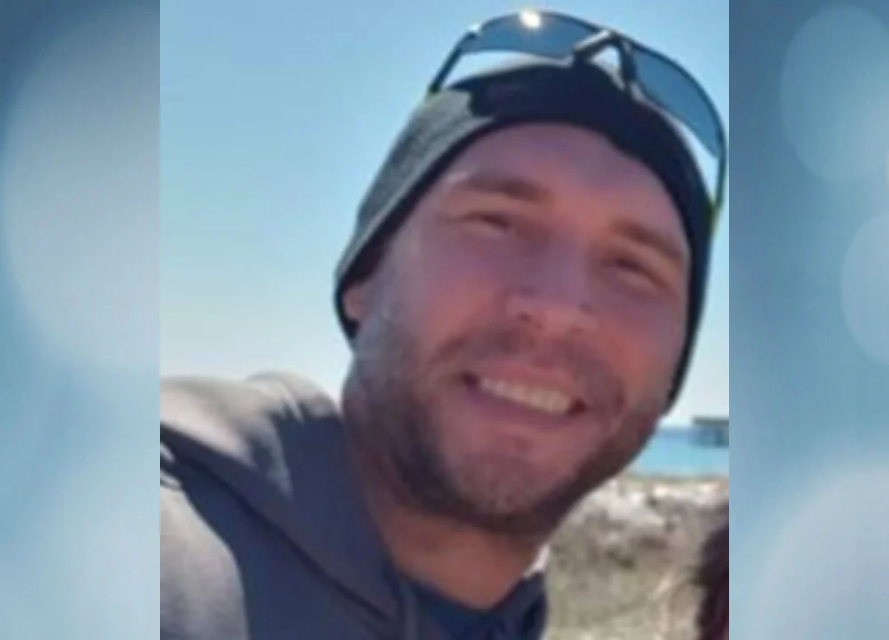 c6tm5: συνομιλία ΧΧΧ εκτός σύνδεσης