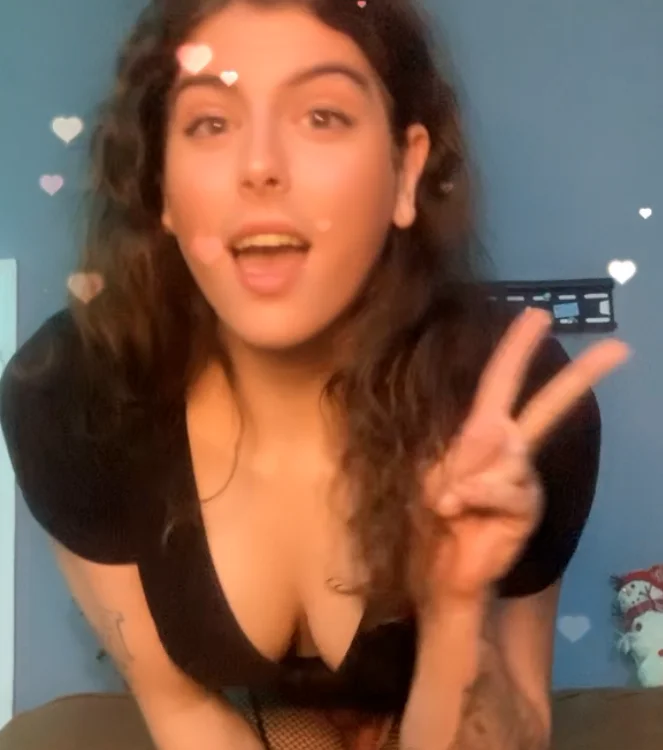 lilpeelxxx cam model