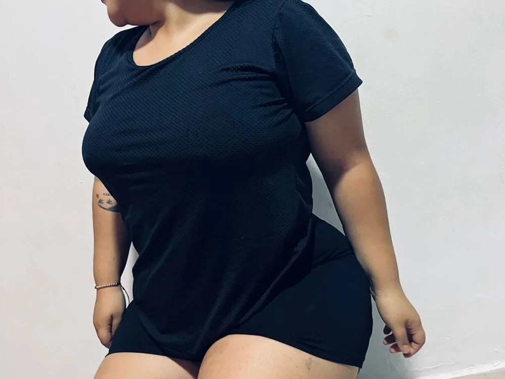 karina_tetona Offline XXX Chat