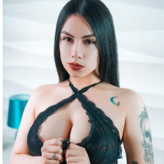 Antonelax22's Offline Chat Room