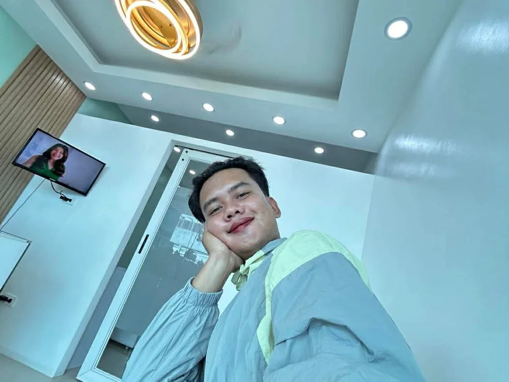 Queen_Haliyah 离线XXX聊天