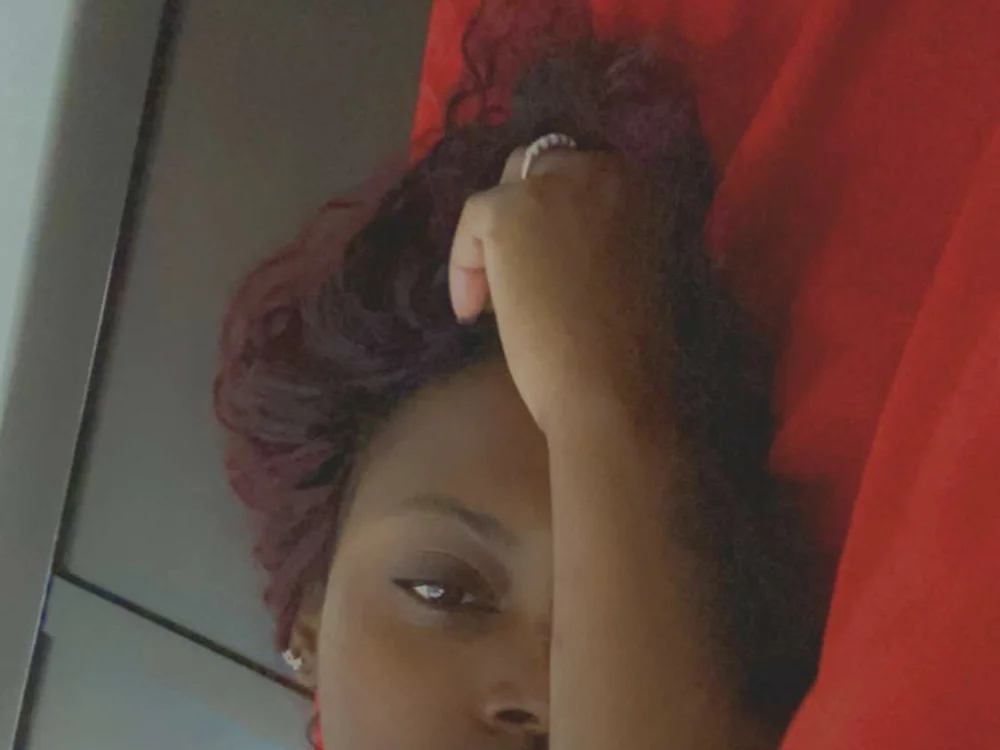 chinayenne's Offline Chat Room