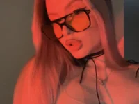 Sweet__Milly: απευθείας συνομιλία ΧΧΧ