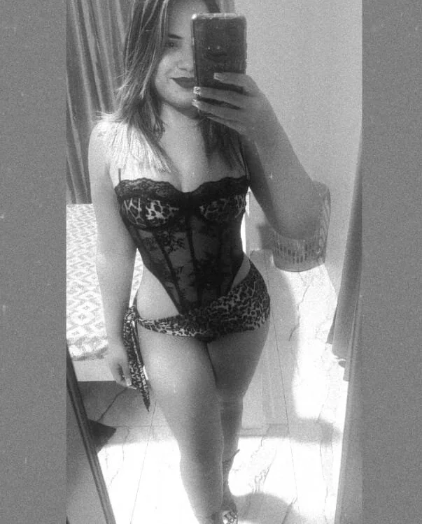 victoria12390's most recent online preview