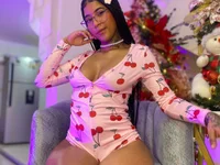 Elizabetth_Roman 即時 XXX 聊天