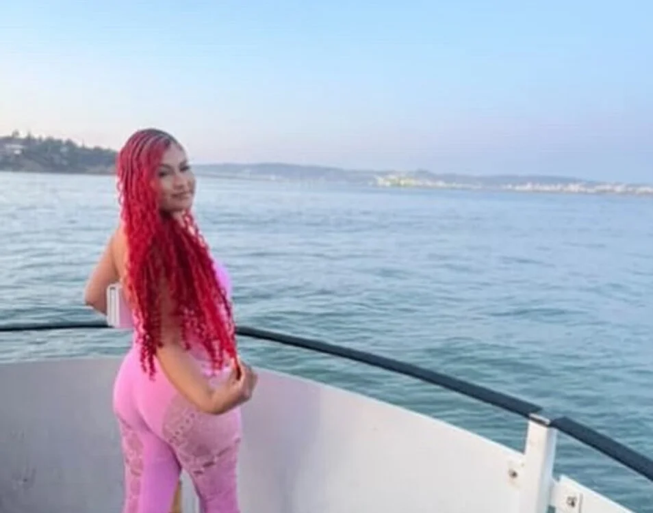 Naughtynessaa offline XXX-chatje