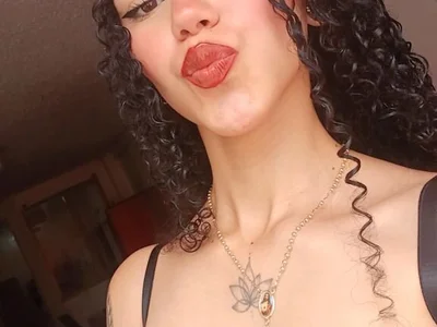Camila_chs Female Latinfootfetish Free Cam Adult
