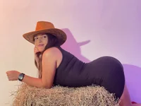 karol_villalobos18's Offline Chat Room