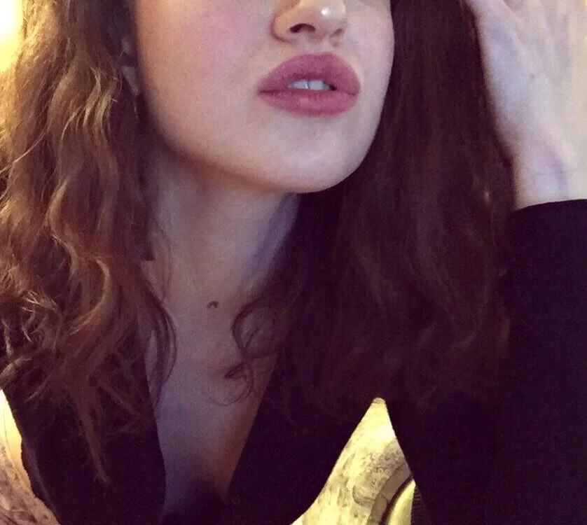 Alice_peach1's Offline XXX Chat