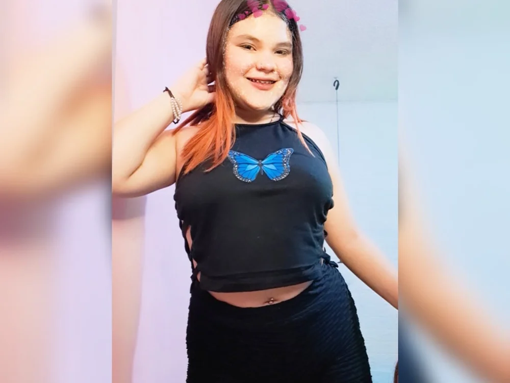 sammycurvy's Offline Chat Room