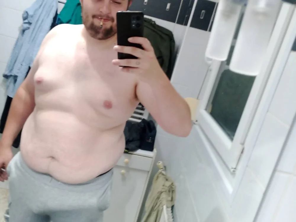 dylan-lecuyer Chat XXX Ngoại tuyến