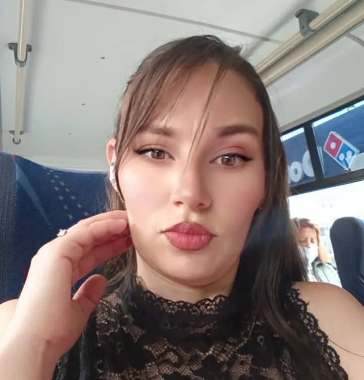 Bluee_lilith Offline XXX-chat
